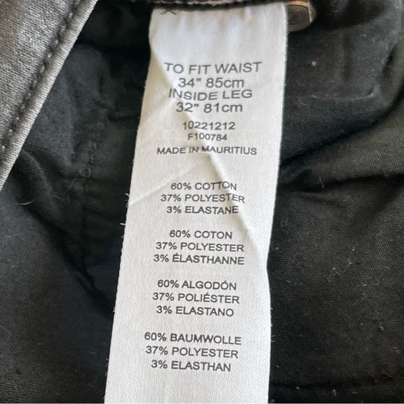 ASOS Women’s High Waisted Coated Wax Straight Leg Jeans Size 34/32 Black - Picture 8 of 8